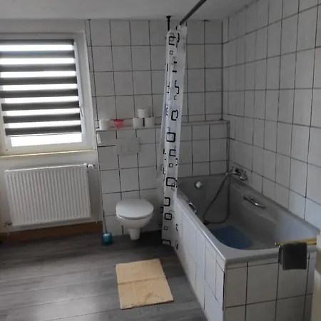 Md Monteurunterkunft Neustadt Сasa de vacaciones Neustadt - Coburg